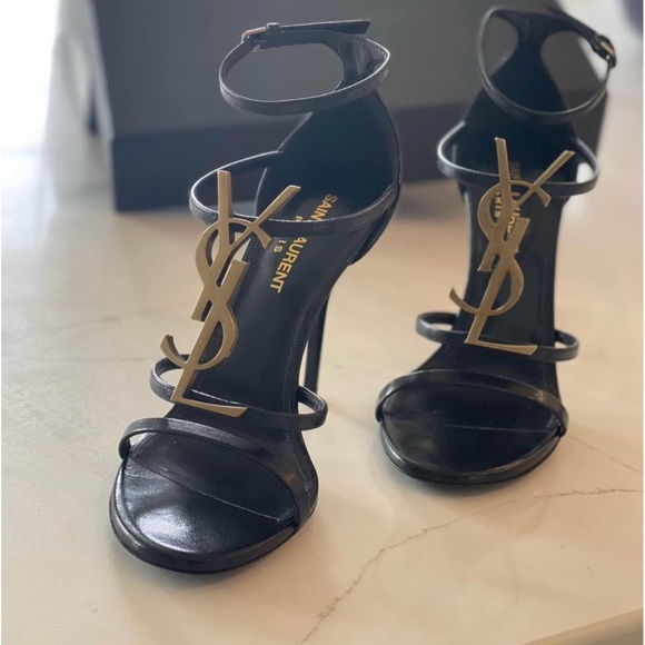 Saint Laurent high heels. Cassandra 100 YSl,36+. Fits size 6 and 6.5.
3.9" heel - Picture 4 of 4